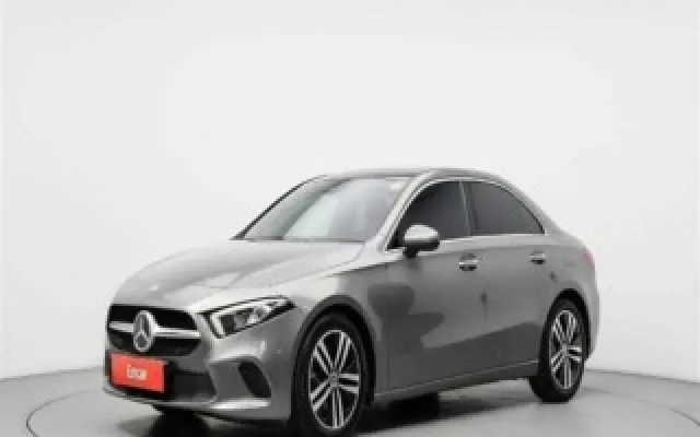 실매물중고차매매사이트 A클래스 W177 A220 세단 매물 사진 7 - 2022/02 13,980km