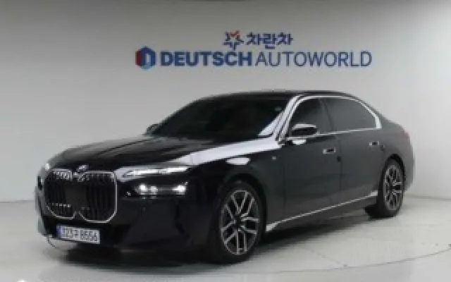 실매물중고차매매사이트 7시리즈 (G70) 740i xDrive M 스포츠 매물 사진 18 - 2025/06 9,210km